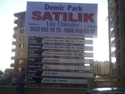  demir park inşaat tabelası