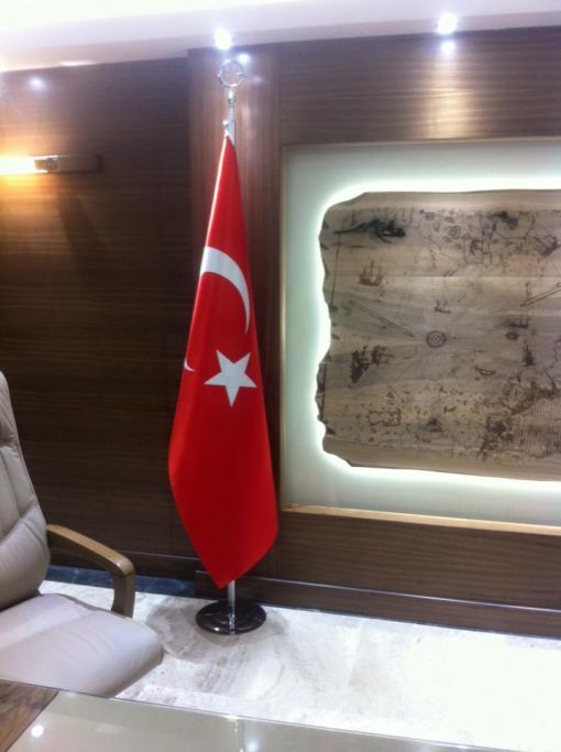 makam türk bayragı